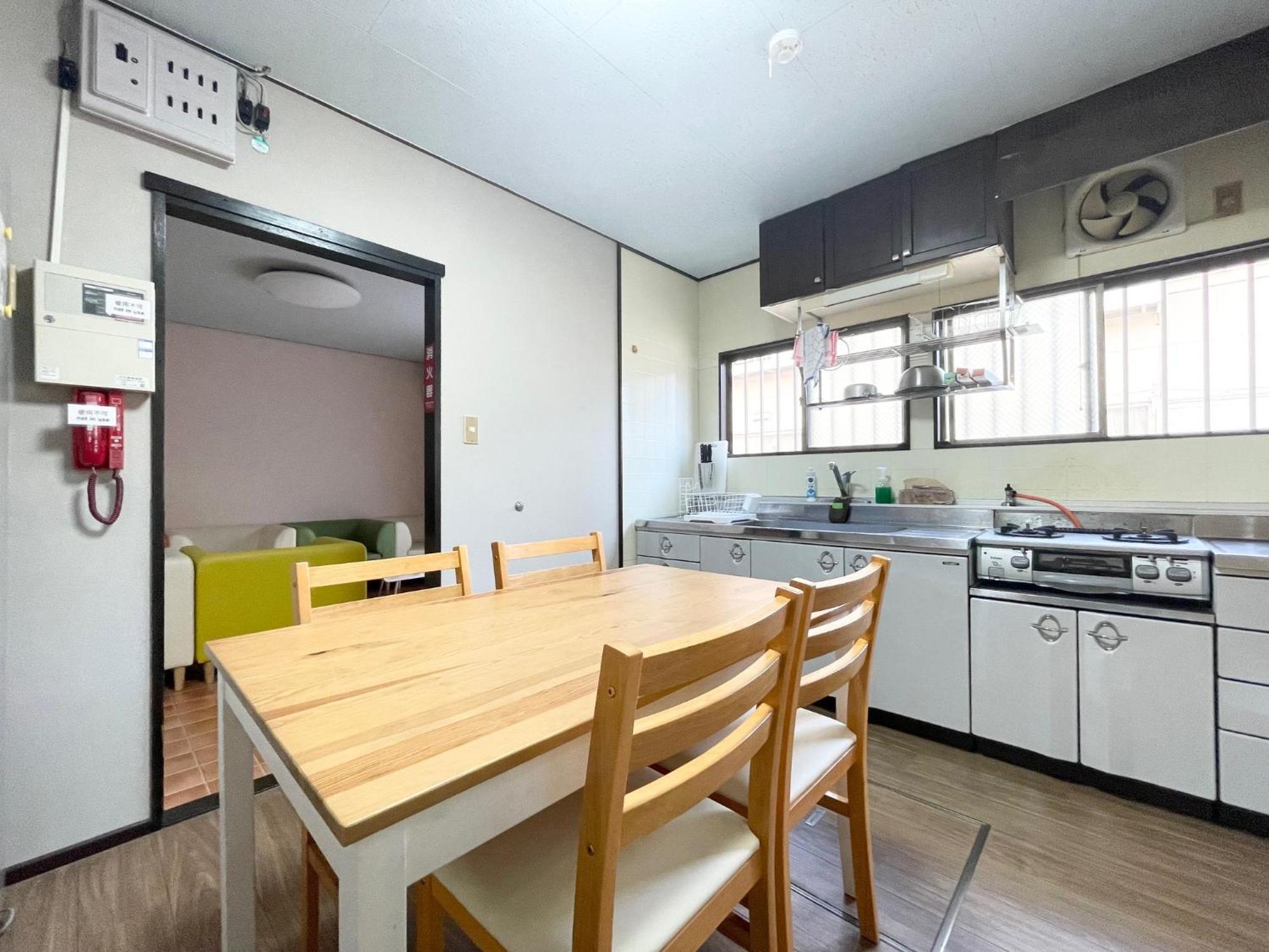 Guest House Meets Okayama All Private Room Hostel Екстер'єр фото